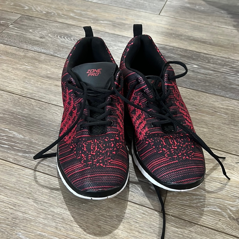 Zone Pro Tennis Shoes